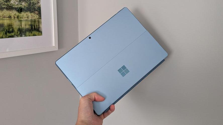 微软surface pro 11几乎就是完美的平板电脑